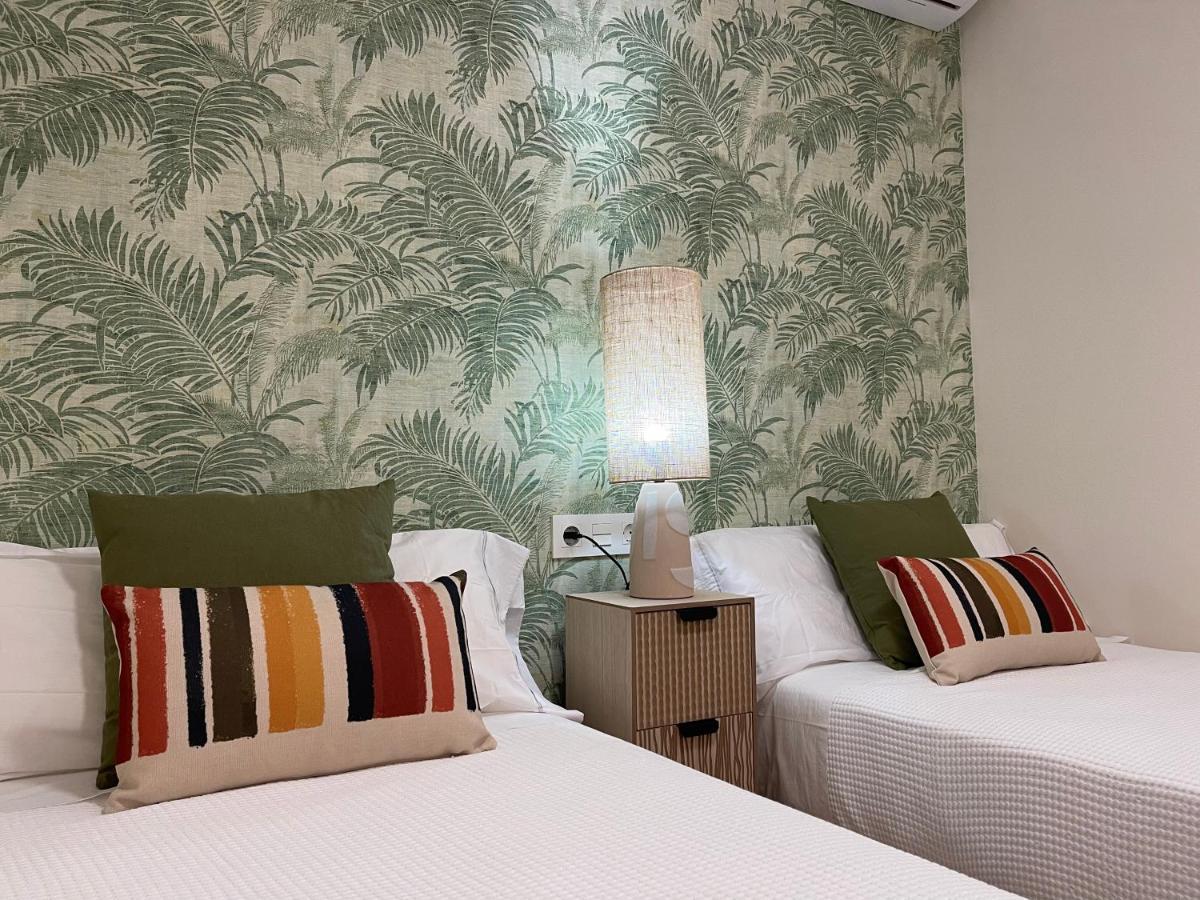 Suite 208, Close To The Beach, 2 Bedroom,Golden Mile Marbella Eksteriør bilde