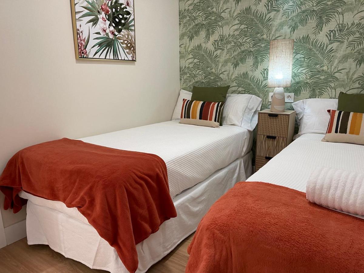 Suite 208, Close To The Beach, 2 Bedroom,Golden Mile Marbella Eksteriør bilde