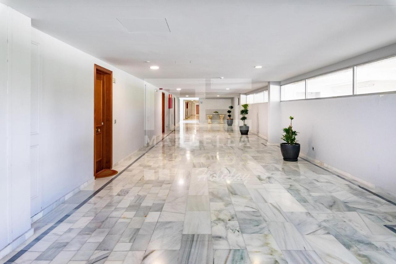 Suite 208, Close To The Beach, 2 Bedroom,Golden Mile Marbella Eksteriør bilde